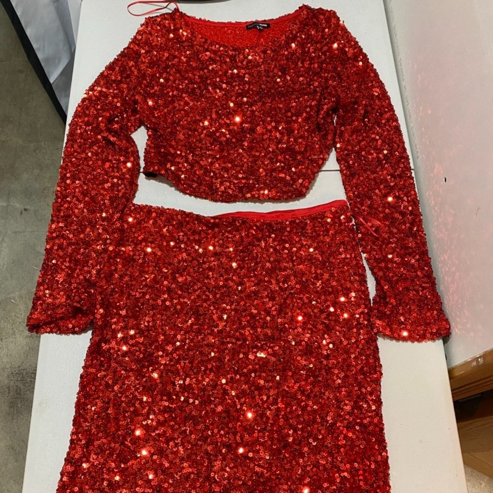 Fashion Nova Shimmer Mami Red Sequin set XL
